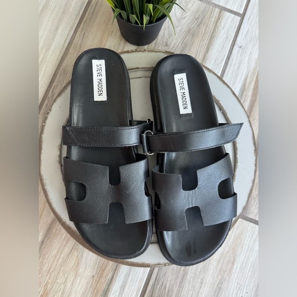 Steve Madden Mayven Slide Sandal Women’s 9.5 Black Leather Adjustable Strap - Picture 3 of 7